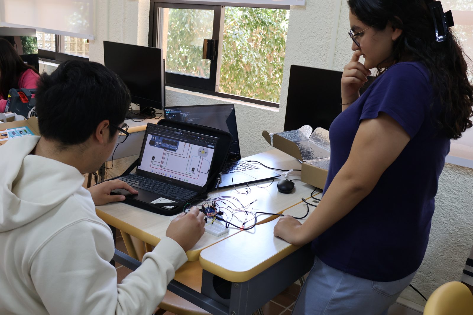 Preparatoria — Colegio Marcelina